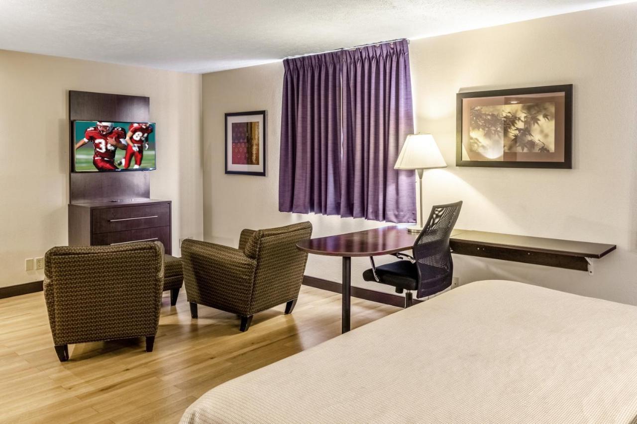 Red Roof Inn Columbus - Taylorsville Ngoại thất bức ảnh