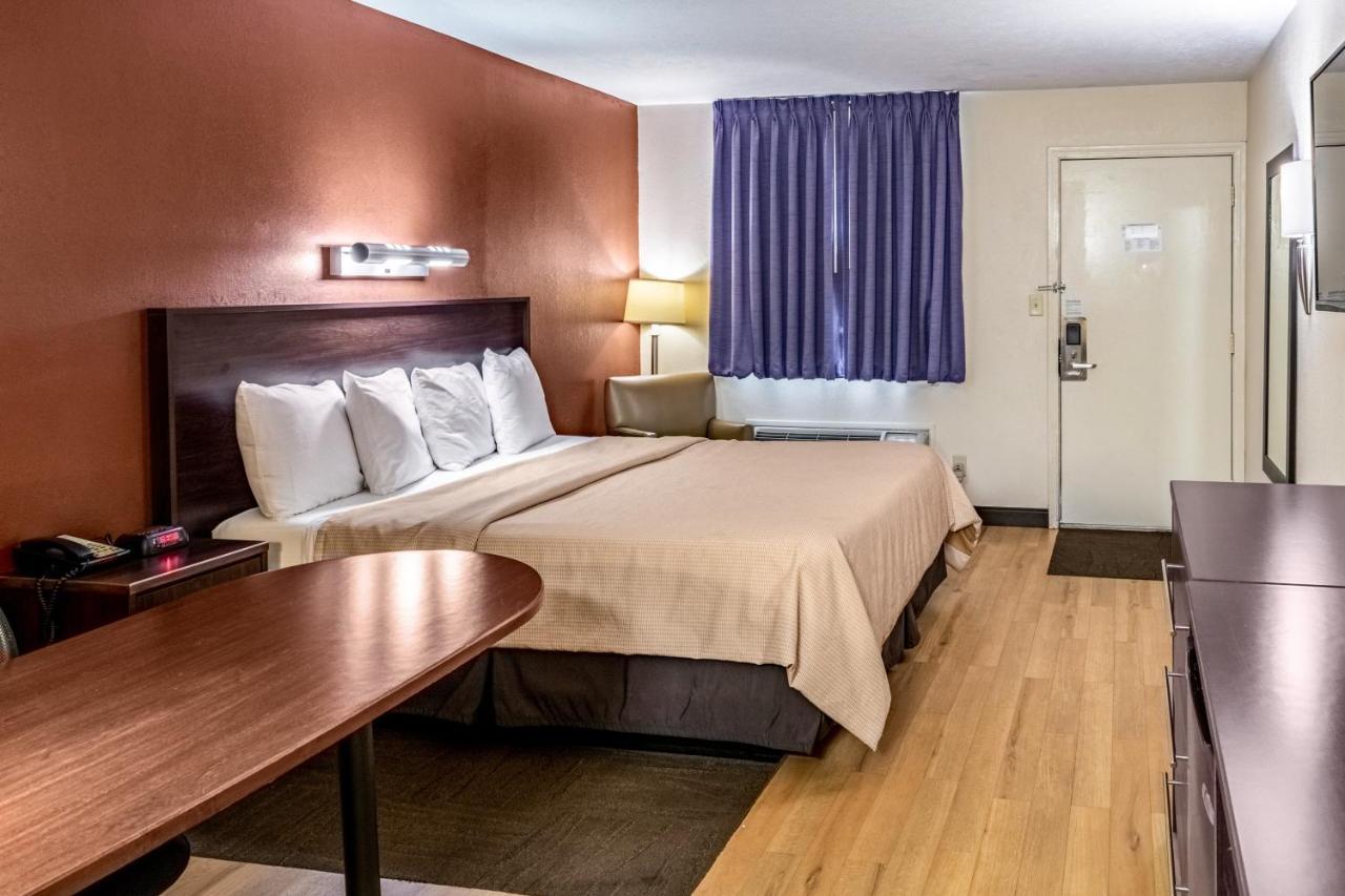 Red Roof Inn Columbus - Taylorsville Ngoại thất bức ảnh