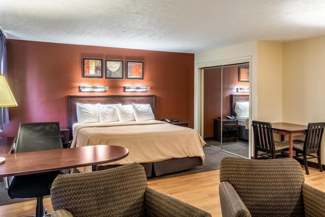 Red Roof Inn Columbus - Taylorsville Ngoại thất bức ảnh