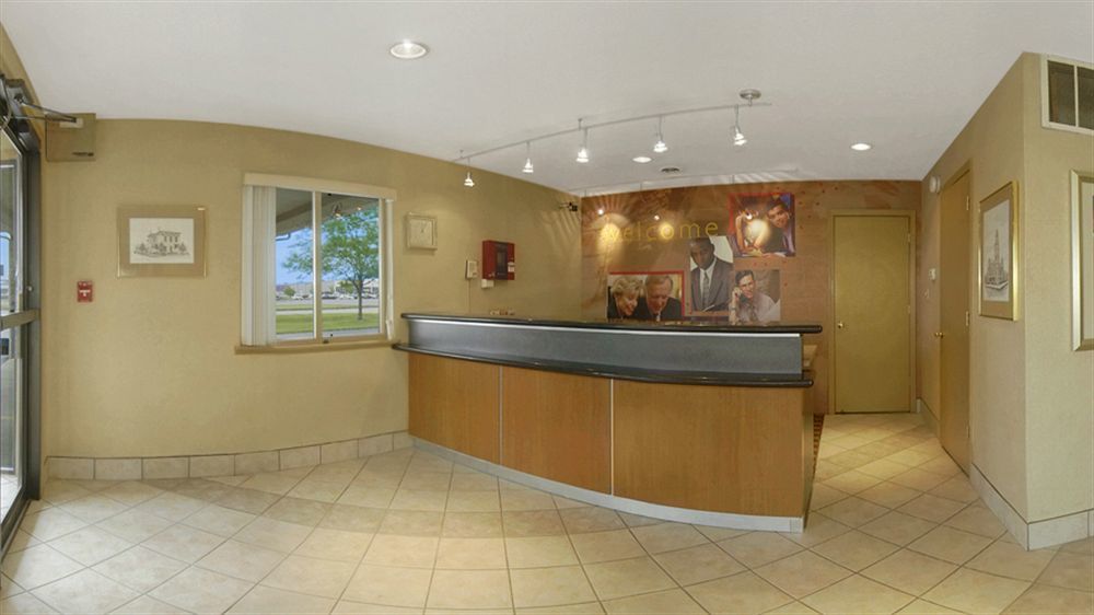 Red Roof Inn Columbus - Taylorsville Ngoại thất bức ảnh
